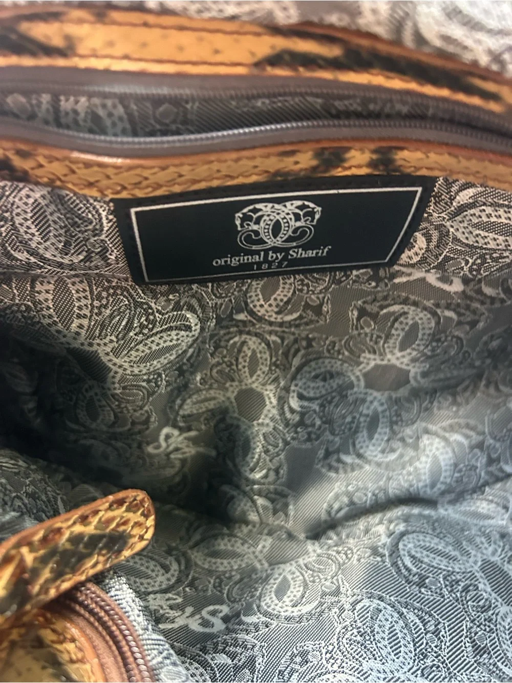 Original by Sharif 1827 NWT Snake Print Shoulder Bag w/ Pouch - Read Description